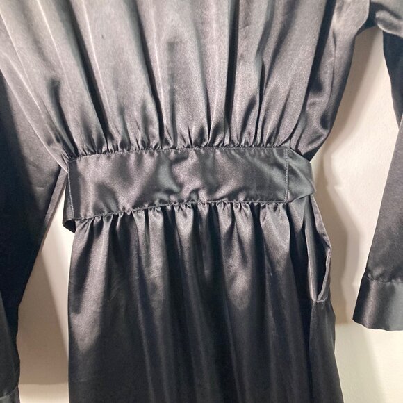 Womens Vintage 90s Victorias Secret Satin Robe Short Black OS Polyester 1/2 Slee - Picture 8 of 12